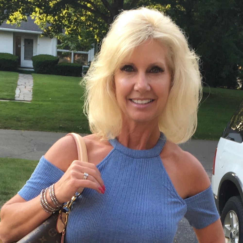 Meet your Posher, Kari